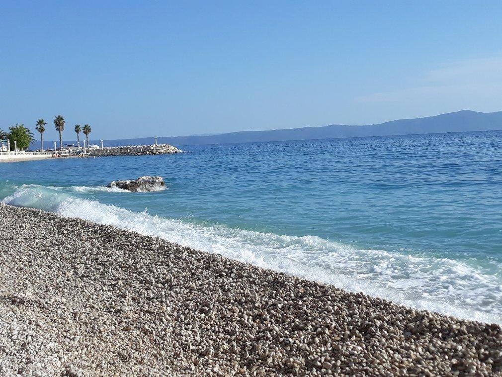 Apartmani Mirona - Tucepi Bagian luar foto