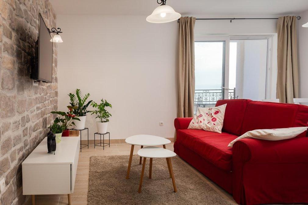 Apartmani Mirona - Tucepi Bagian luar foto